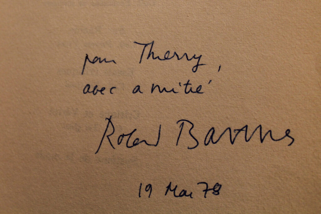 Signature of Roland Barthes with dedication to Thierry Gosset on Mythologies, Paris, Éditions du Seuil, 1957. Source: Wikimedia Commons
